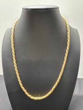 Vintage Trifari Gold-Tone Rope Chain Necklace 18" Elegant Jewelry